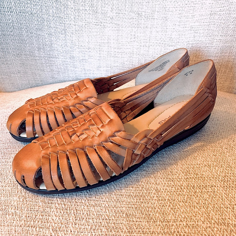 • Softspots Women’s Leather Sandals Size 9N
